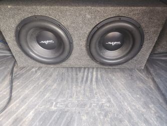 2 12inch Subs With Box And Amp