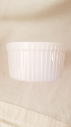 Set of 6 custard porcelain bowls