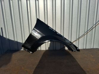 2008-2009-2010-2011-2012-2013-2014 MERCEDES BENZ C-CLASS RIGHT FENDER OEM USED