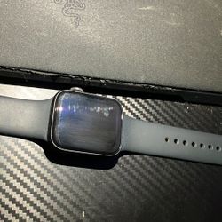 44mm Gen 1 SE Apple Watch