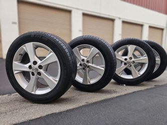 Wheels 16 5 lugs toyota corolla Stock