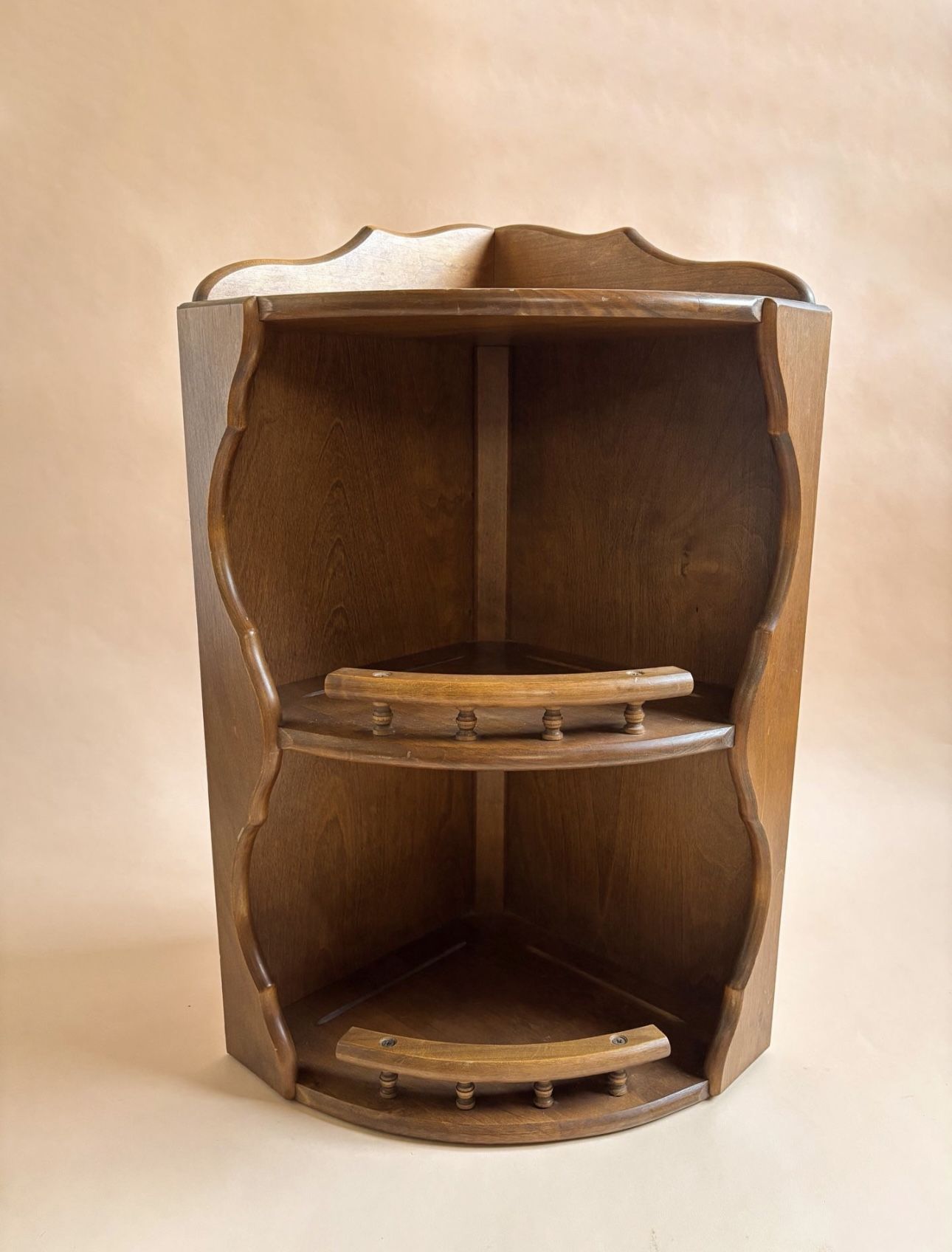 Vintage Country Wood Corner Shelf