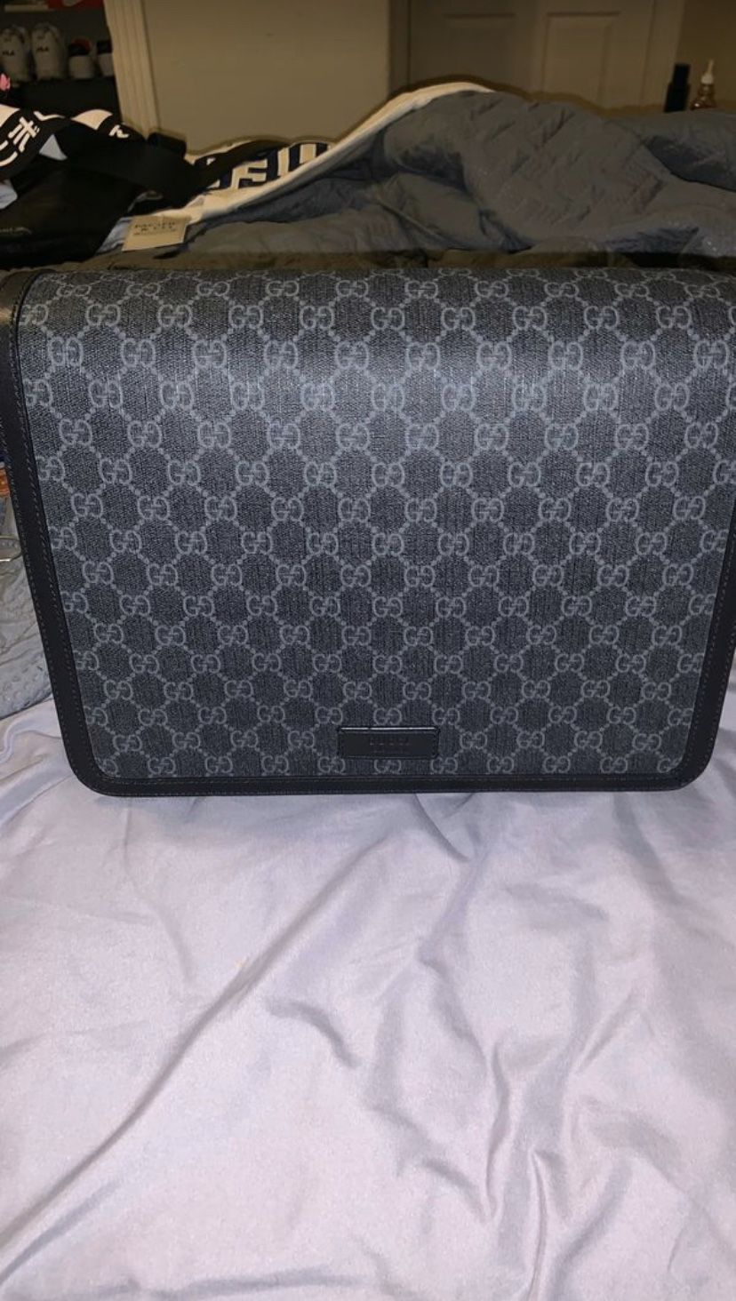 Authentic Gucci Messenger Bag