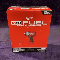 🧰🛠Milwaukee M18 FUEL Brushless 1/2” Impact Wrench w/Friction Ring-NEW!(Tool-Only)-$250!🧰🛠
