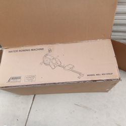 Water Rowing Machine