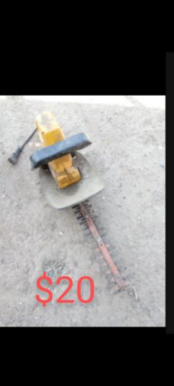 Hedge trimmer corded