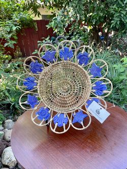 Vintage Basket Impressions Coastal wicker bowl with ceramic shells-NWT