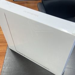 New Macbook Air M2