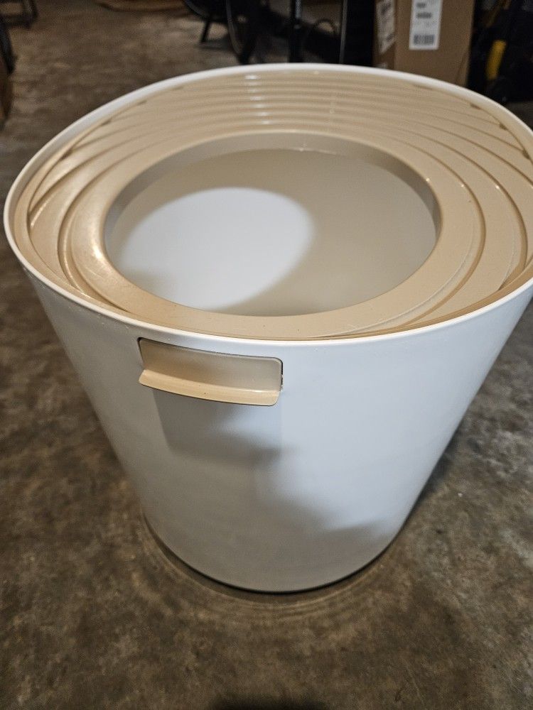 Cat Box