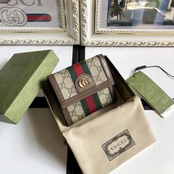 Gucci Women’s Wallet With Box New 