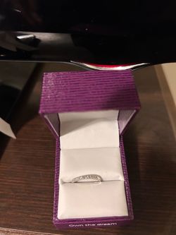 Brand new female wedding band