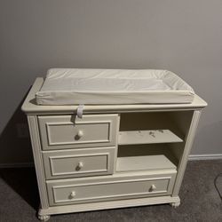 Dresser Changing Table