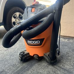Wet/dry Vac