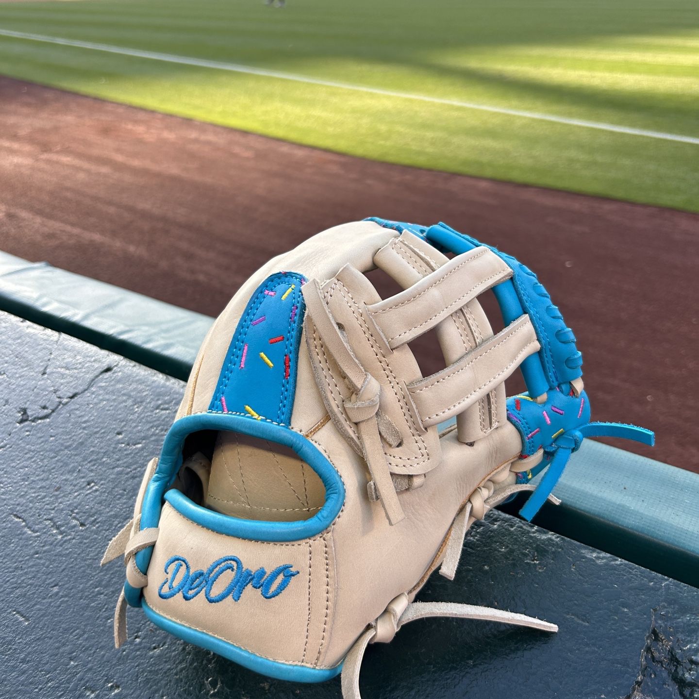 11.75″ Baseball Ice Cream Infield H Web Sky-Bone Glove