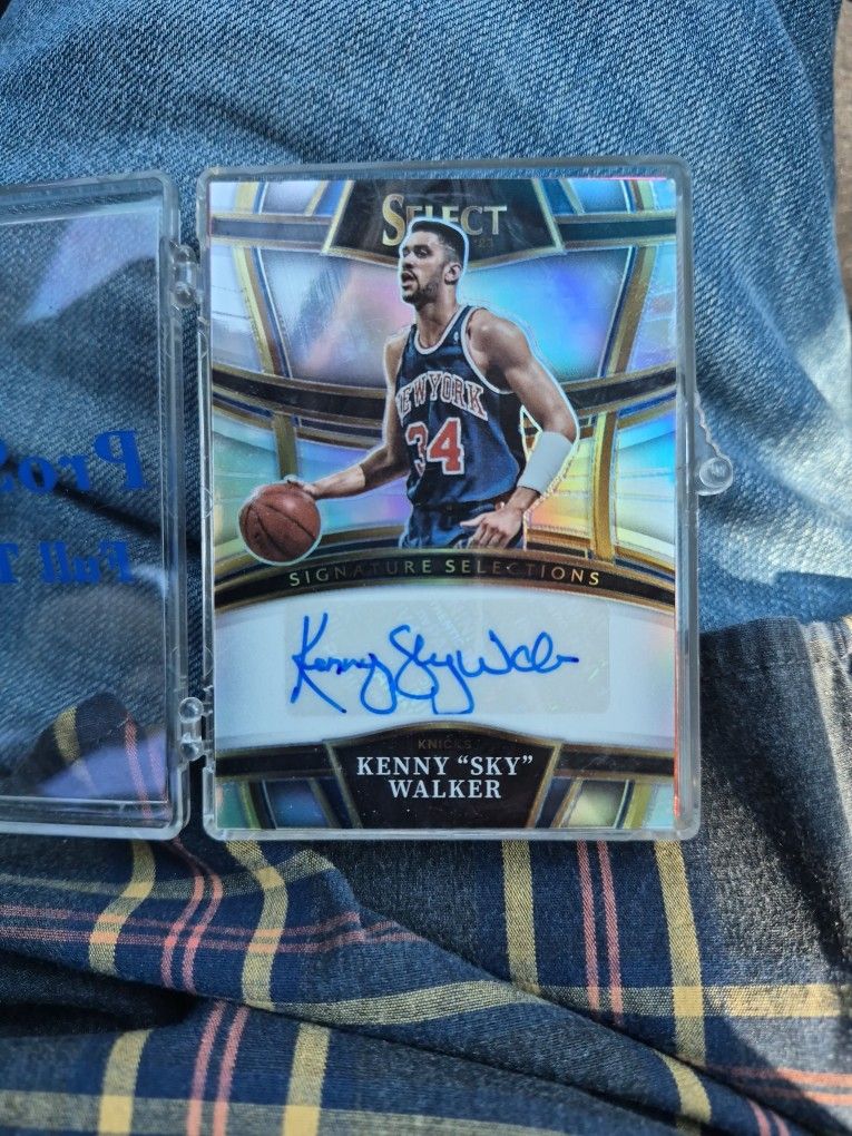 2022-23 Panini -Select White Prizm Kenny "Sky" Walker Signature Series Auto