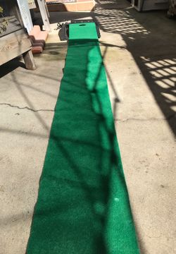 Putting practice electronic ball return