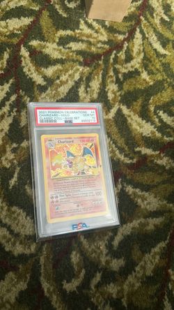 Charizard 4/102 Celebrations: Classic Collection Holo PSA 10