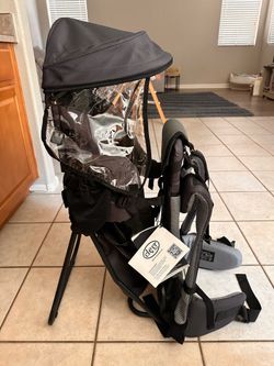 Baby hiking carrier