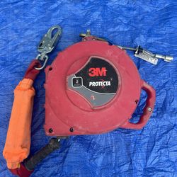 3M PROTECTA (contact info removed) Steel Swivel Snap Hook Class 2 Leading Edge Self-Retracting Lifeline - Each