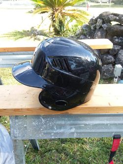 Baseball helmet