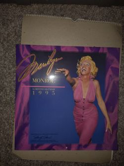 Marilyn Monroe items