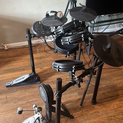 Electric Drum Set