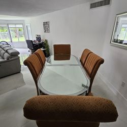Fancy Dining Table. Elegant Living Room Table, Kitchen Family Table, With 6 Upholstery Chairs.