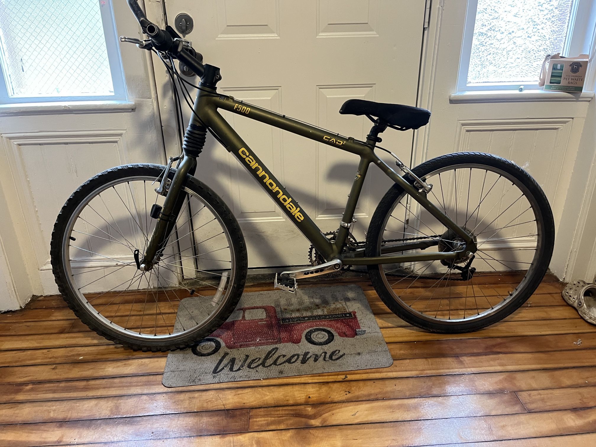CANONDALE MOUNTAIN BIKE ALUMINUM