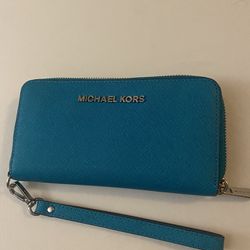 Authentic Michael Kors Wallet 