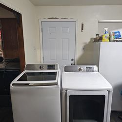 SAMSUNG WASHER AND DRYER GOOD CONDITION BOTH ELECTRIC XL CAPACITY 5.3 CU DELIVERY AVAILABLE FOR EXTRA FEE WE DO REPAIRS