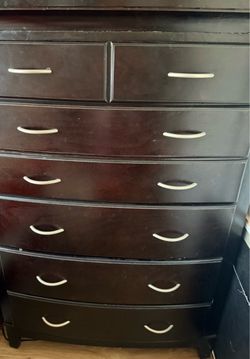 Dark Brown Tall Chest of Drawers in good condition