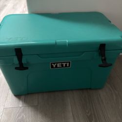 Yeti Cooler