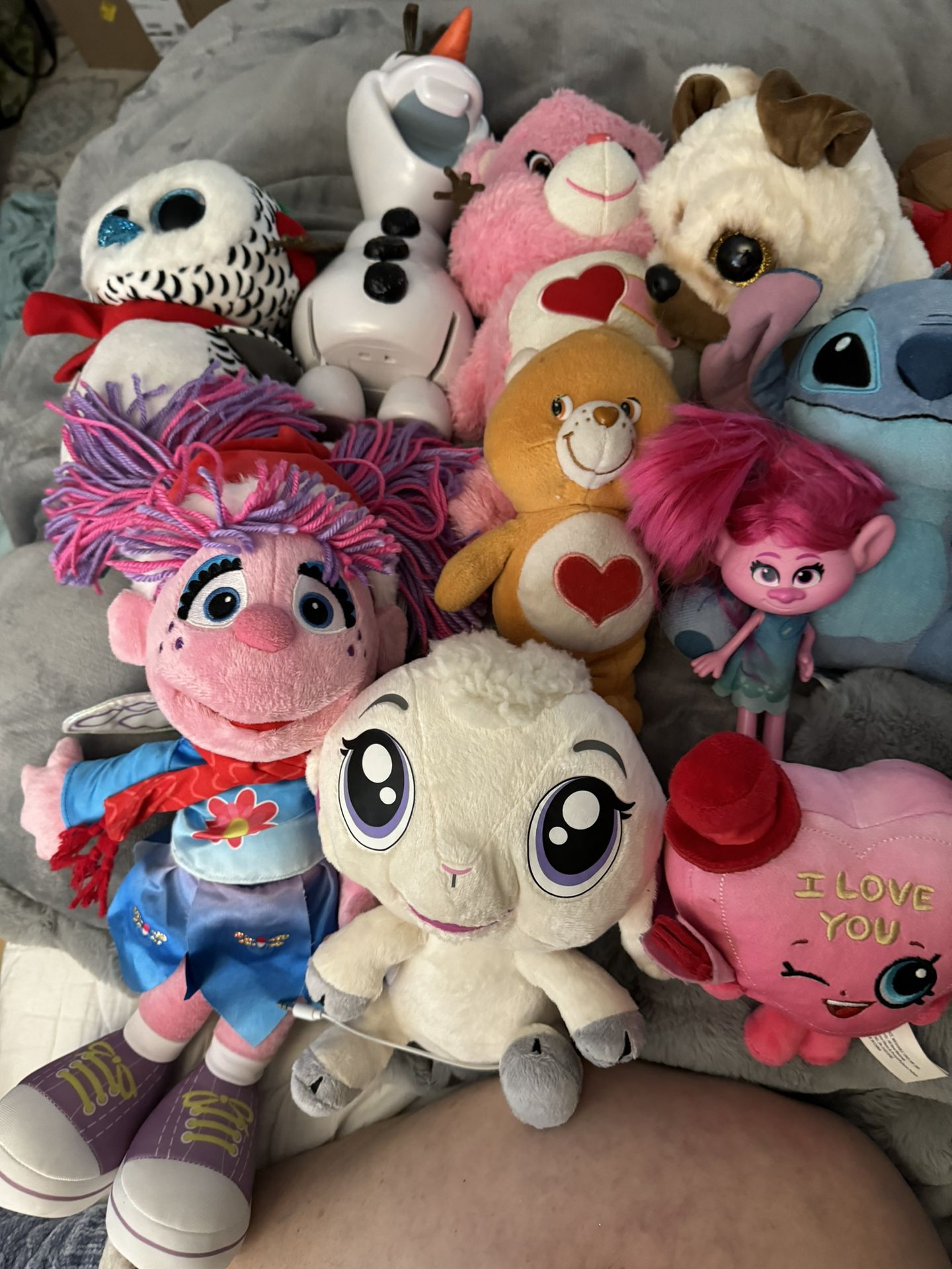 Stuffed animals all for 30 or 10 each