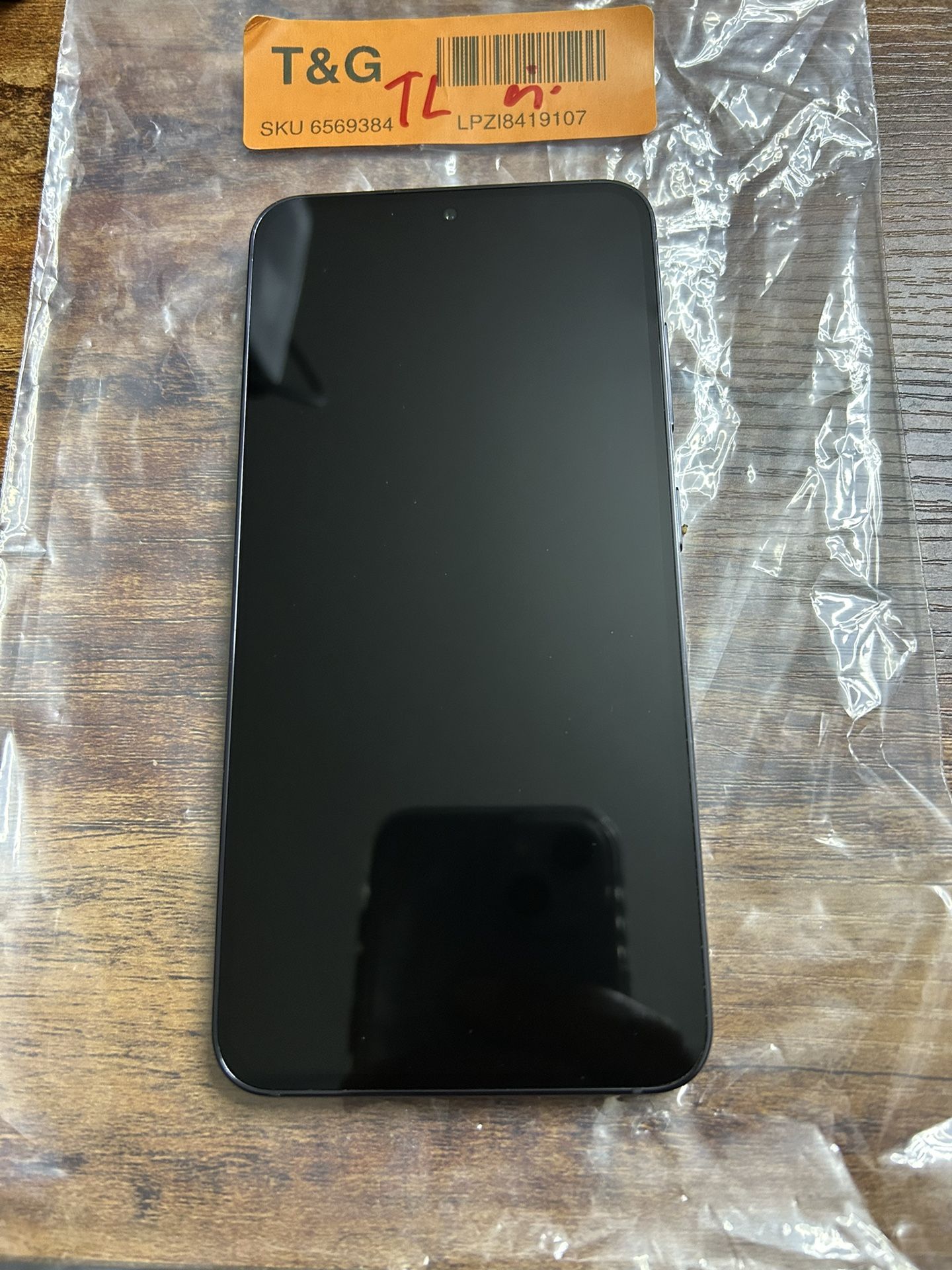 Galaxy S23 256GB (Unlocked) Phantom Black Model:GSRF SM S911UZKEXAA. like new bestbuy certified. no scratches come as shown.