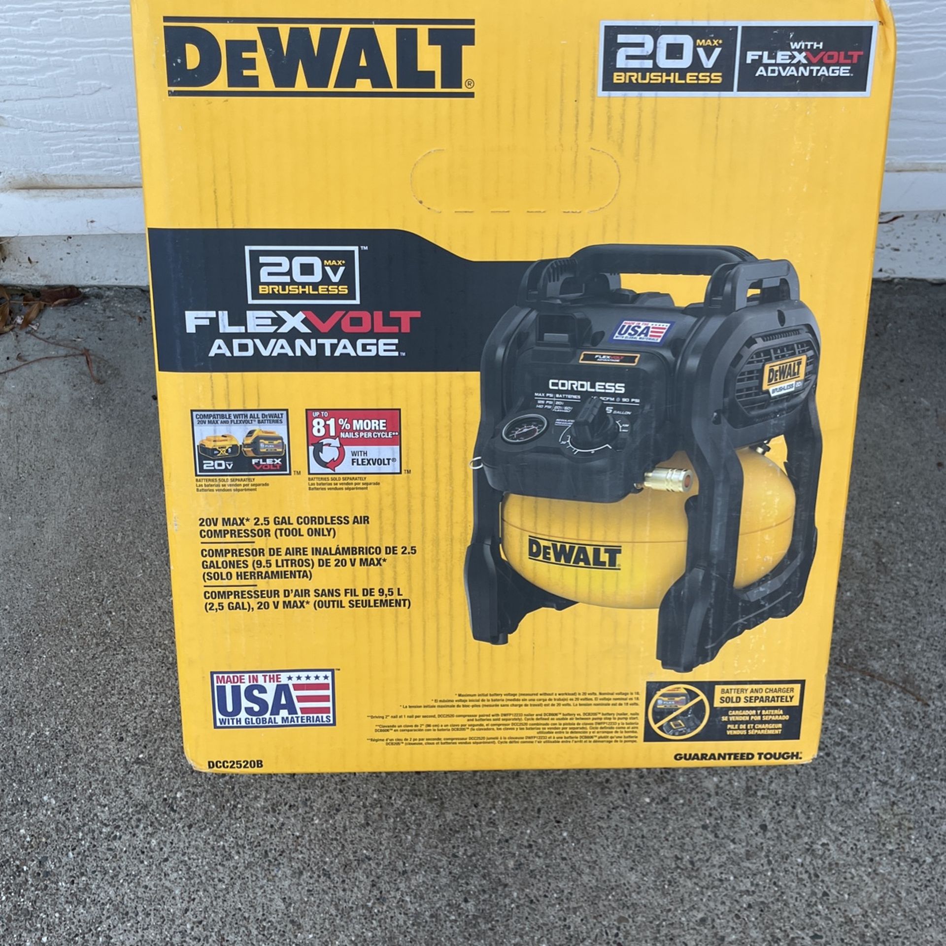 2.5 Gal. 140 psi Portable 20V Cordless Air Compressor Kit with FLEXVOLT