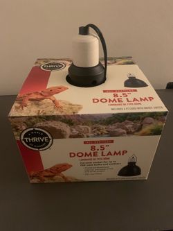 Thrive 8.5in reptile dome lamp x2
