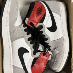 Air Jordan 1’s high Smoke-grey
