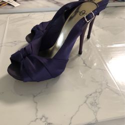 Satin Heels Size 8 1/2