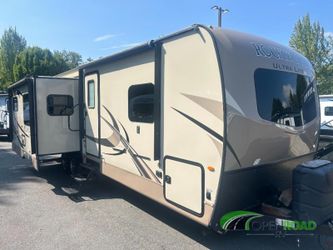 2018 Rockwood Ultra Lite 2906Ws