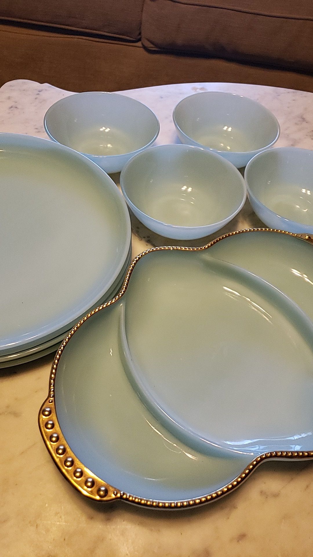 9 PIECES FIRE KING TURQUOISE AZURITE DELPHITE TIFFANY BLUE MINT CONDITION CEREAL BOWLS DINNER PLATES AND SERVING DISH