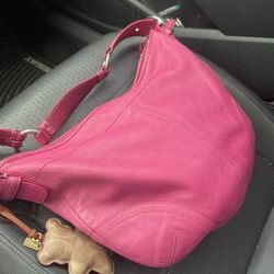 Authentic Pic Leather Coach Soho 