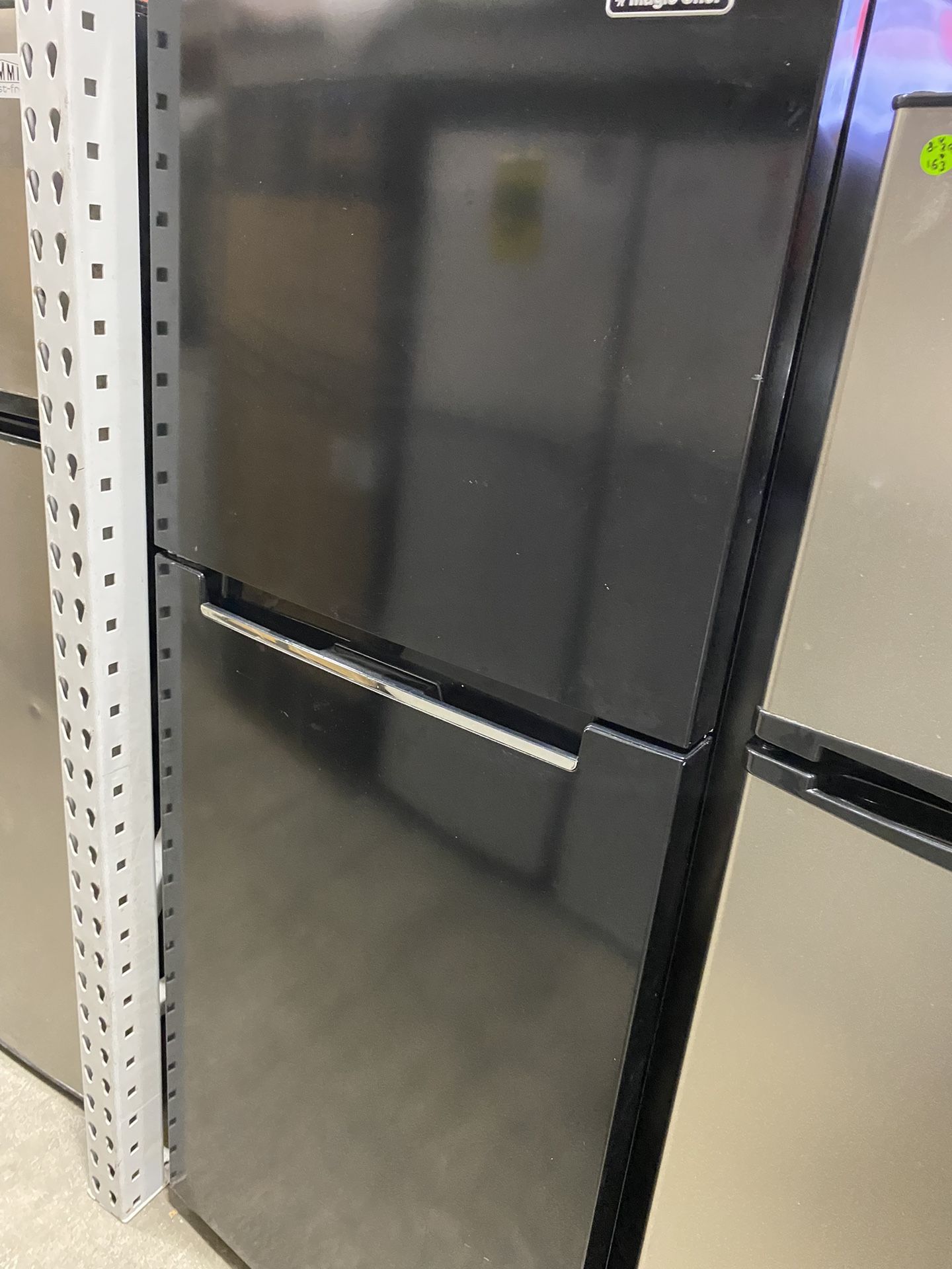 Top Freezer Fridge 24”