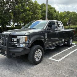 Ford Súper Duty F-350 STX DIESEL