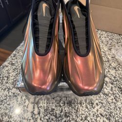 Nike GT “Copper Egg”