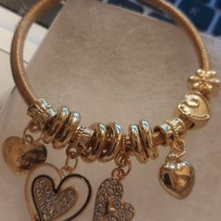 Bracelets (Pandora Style)