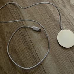 MagSafe Wireless Charging