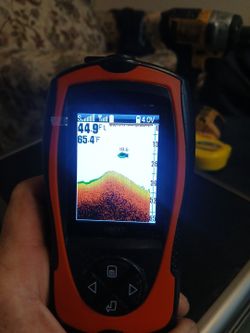 Hand held wireless  fish finder