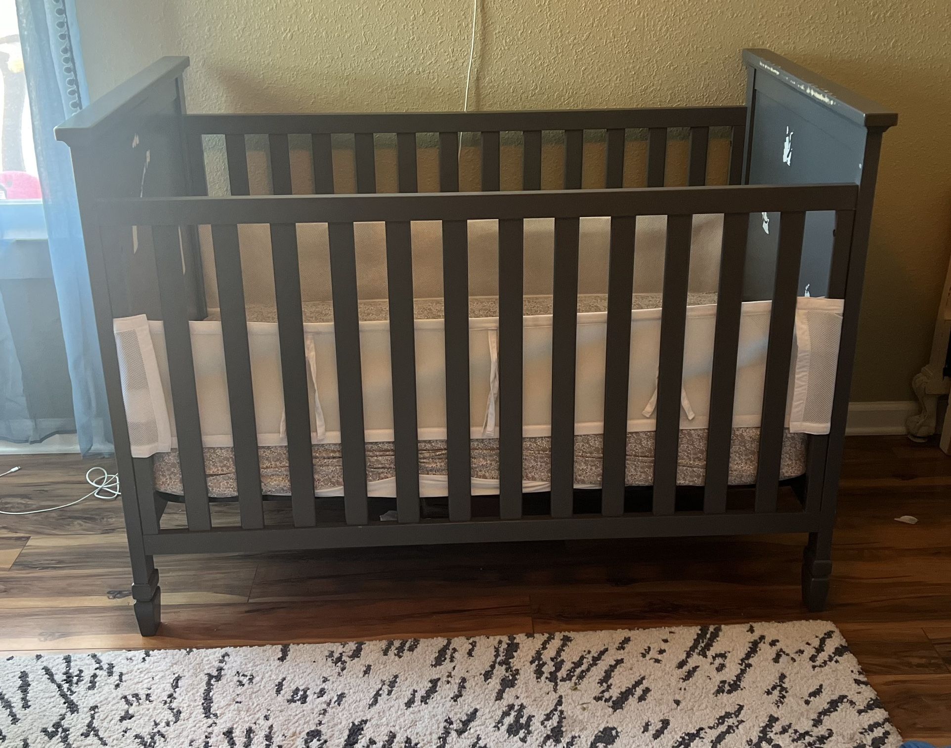 DaVinci Lila Crib