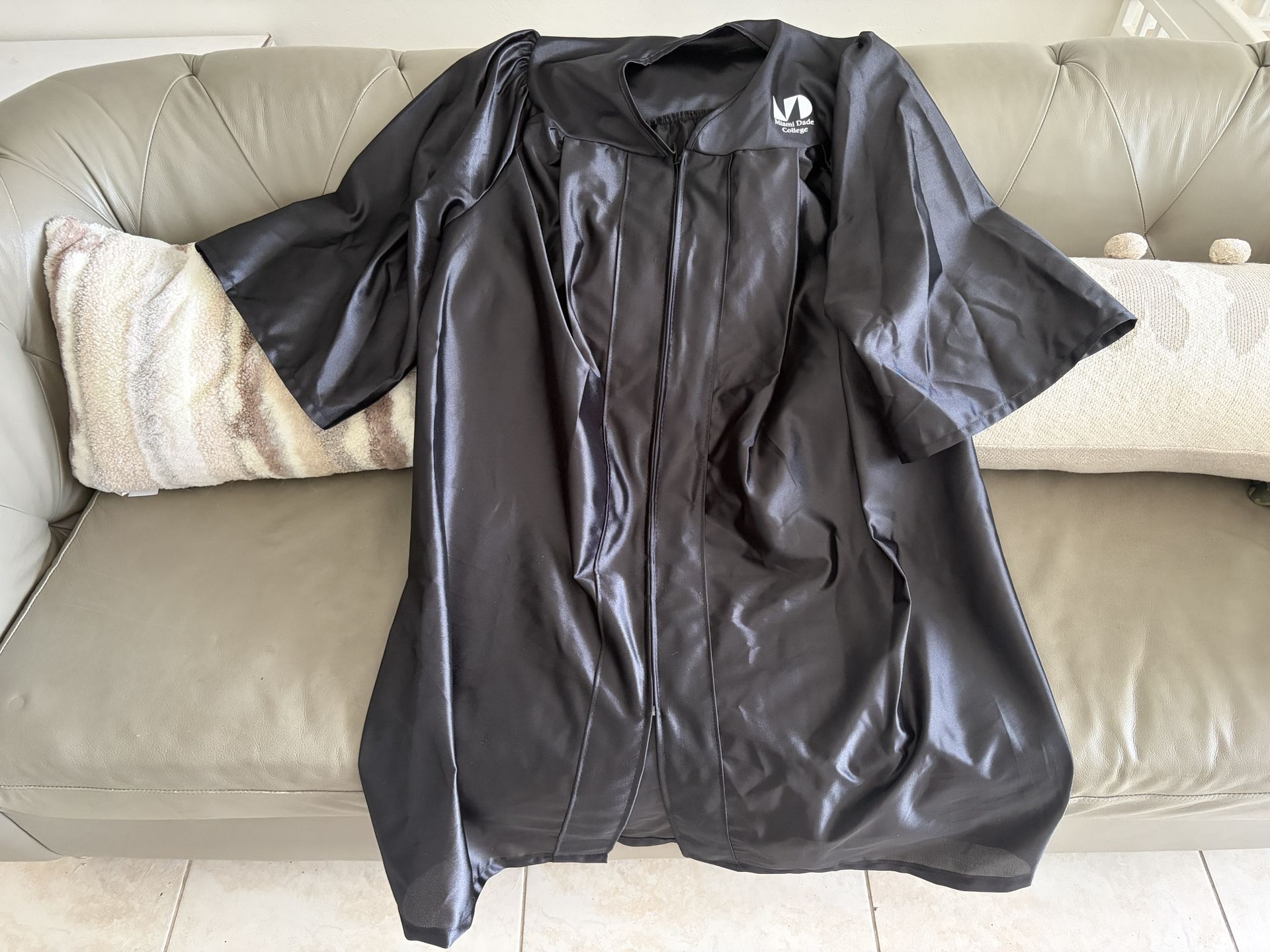 Miami Dade College Graduation Gown