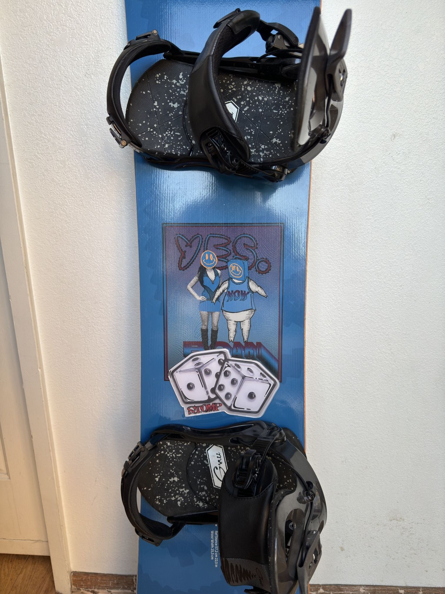 Yes Typo Snowboard 158 With Large Gnu Bindings 